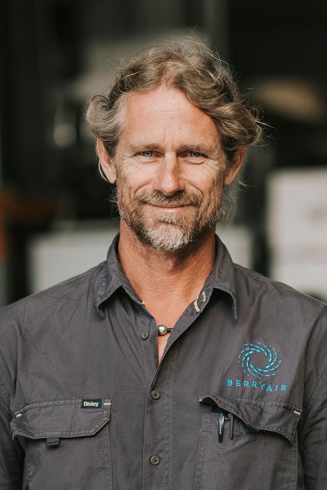 gary contracts and projects manager